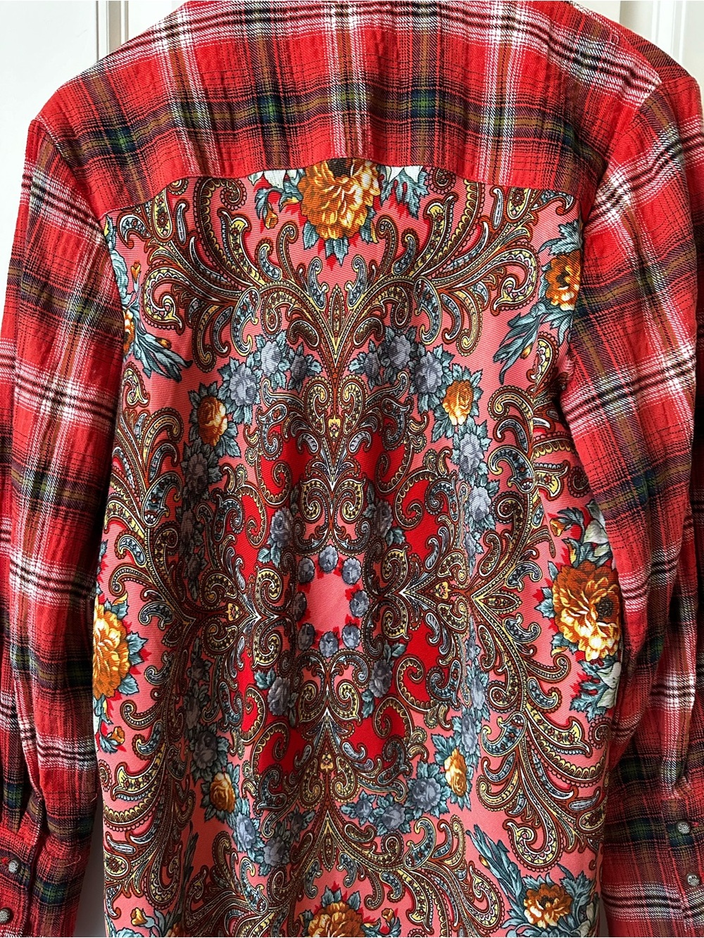 Anthropologie Aratta Silent Journey Red Paisley Plaid Scarf Mixed-Print Shirt S - Picture 8 of 13